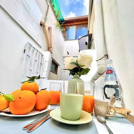 شقة Monteleone's